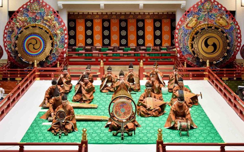 雅楽「管弦」の様子