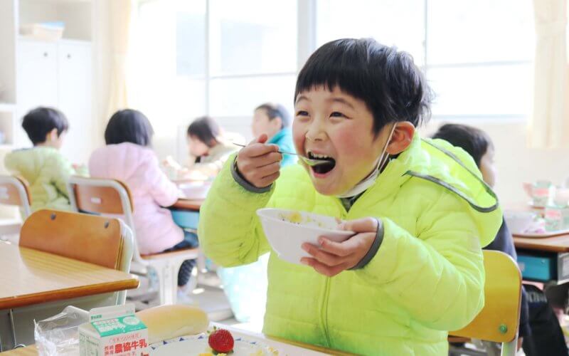 波佐見町立中央小学校