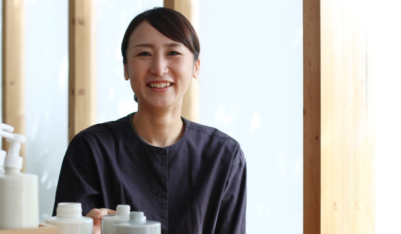 岩井美奈